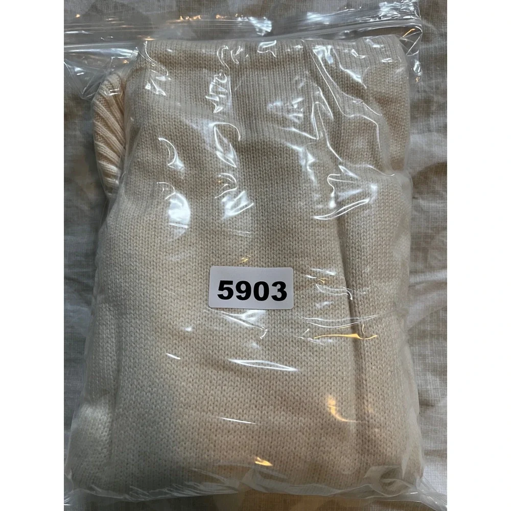 Belinda Robertson Ivory‎ cream Cashmere Turtleneck sweater small